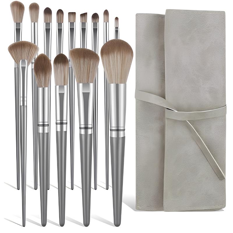 Merit Beauty Makeup - Set di 14 Pennelli da Trucco
