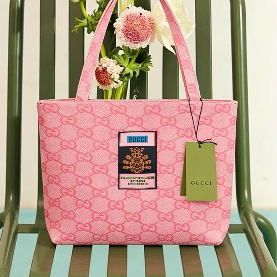 Borsa Gucci in stile Y2K, tote - Ysl Beauty Makeup recensione e prezzo