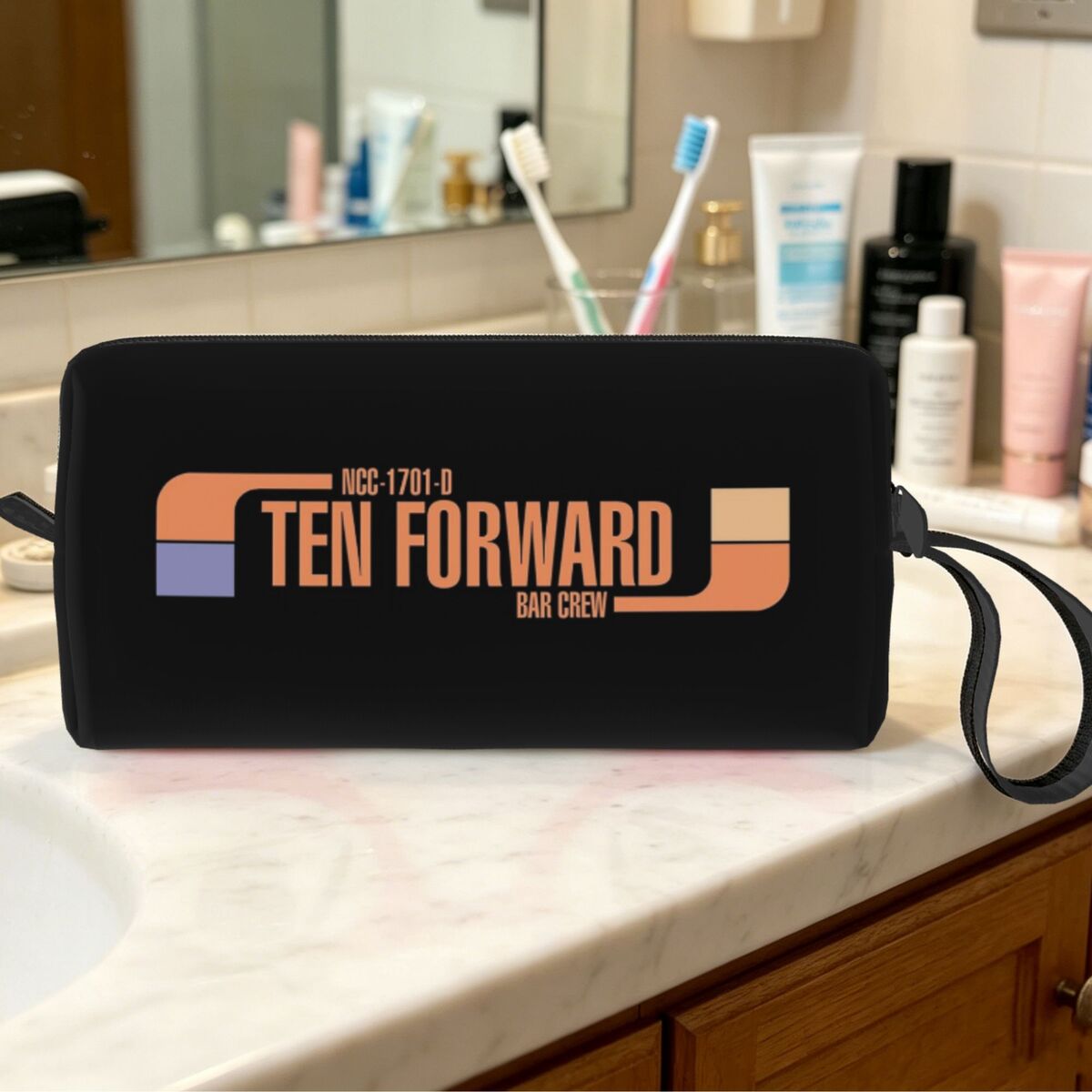 Ten Forward Bar Crew NCC 1701- - Beauty Makeup Bar recensione e prezzo
